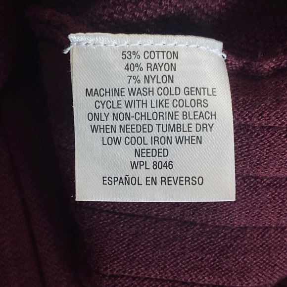 Light Weight Soft Knit TUNIC ~Wine ~Medium ~Macy's ~Hi-Lo Hem, Holiday, Romantic - Picture 4 of 11